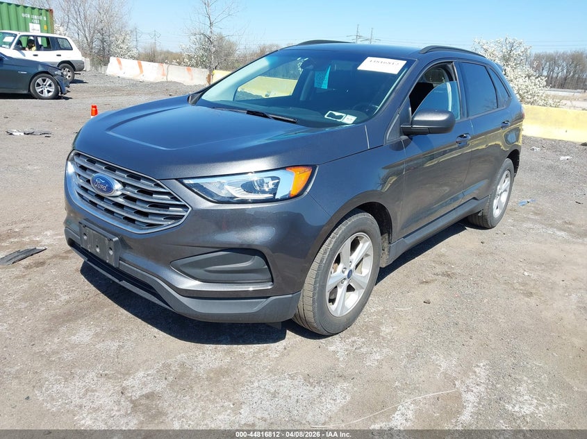 2020 Ford Edge Se