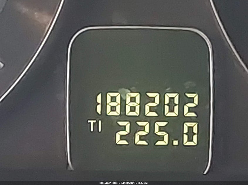 2013 Volvo C30 T5/T5 Platinum/T5 Premier/T5 Premier Plus/T5 R-Design/T5 R-Design Platinum/T5 R-Design Premier VIN: YV1672MKXD2305930 Lot: 44816886