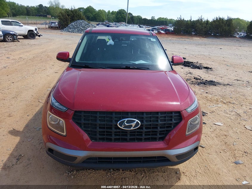 2021 Hyundai Venue Se VIN: KMHRB8A39MU108183 Lot: 44816957