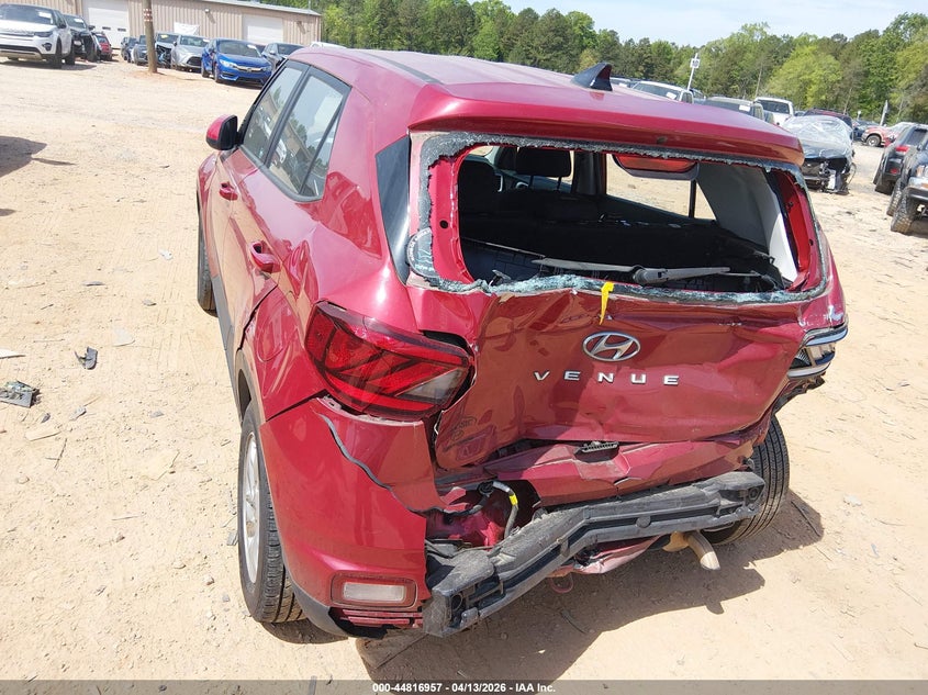 2021 Hyundai Venue Se VIN: KMHRB8A39MU108183 Lot: 44816957