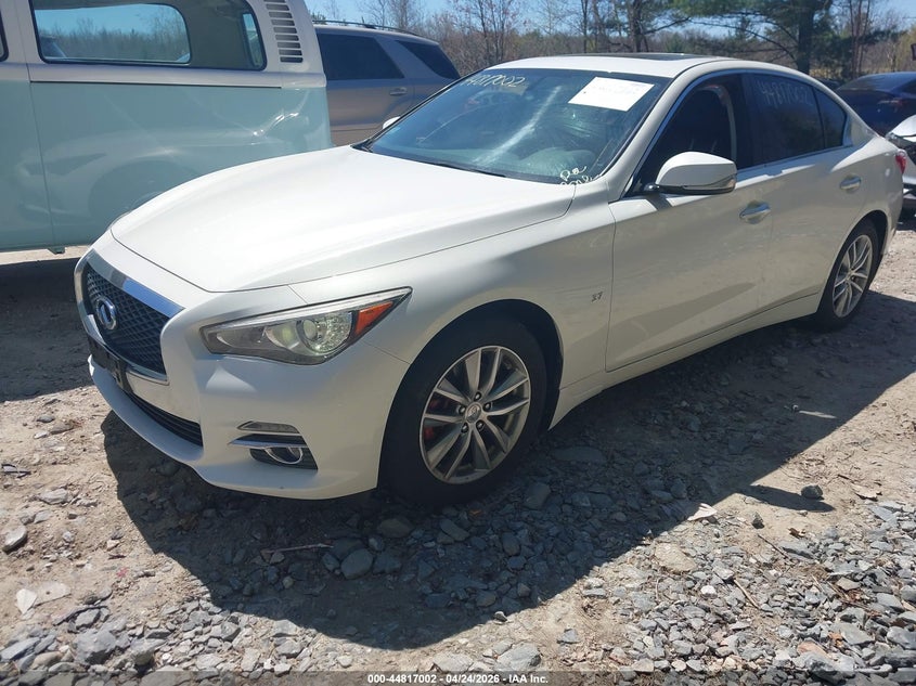 2015 Infiniti Q50 Premium