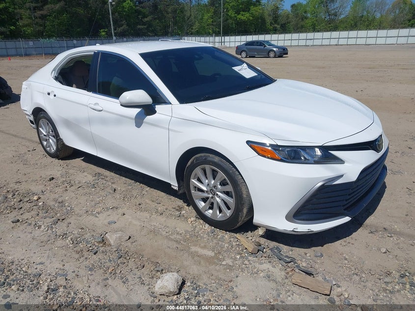 4T1C11AK7PU819666 2023 Toyota Camry Le auction photo 1