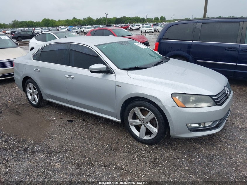 2015 Volkswagen Passat 1.8T Limited Edition