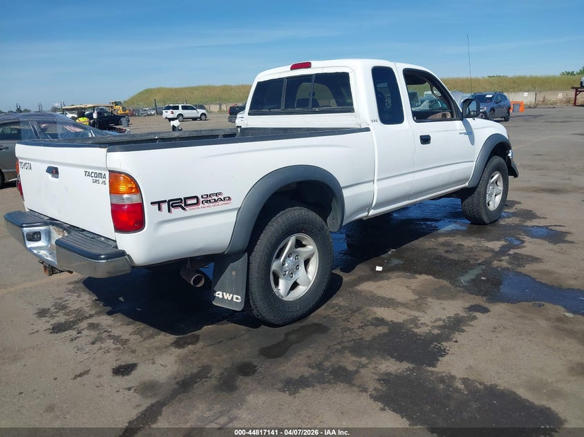 2004 Toyota Tacoma Base V6