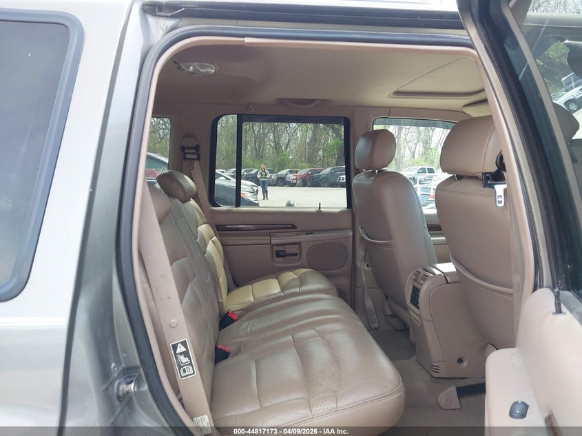 2000 Ford Explorer Limited VIN: 1FMZU75E6YZC08752 Lot: 44817173