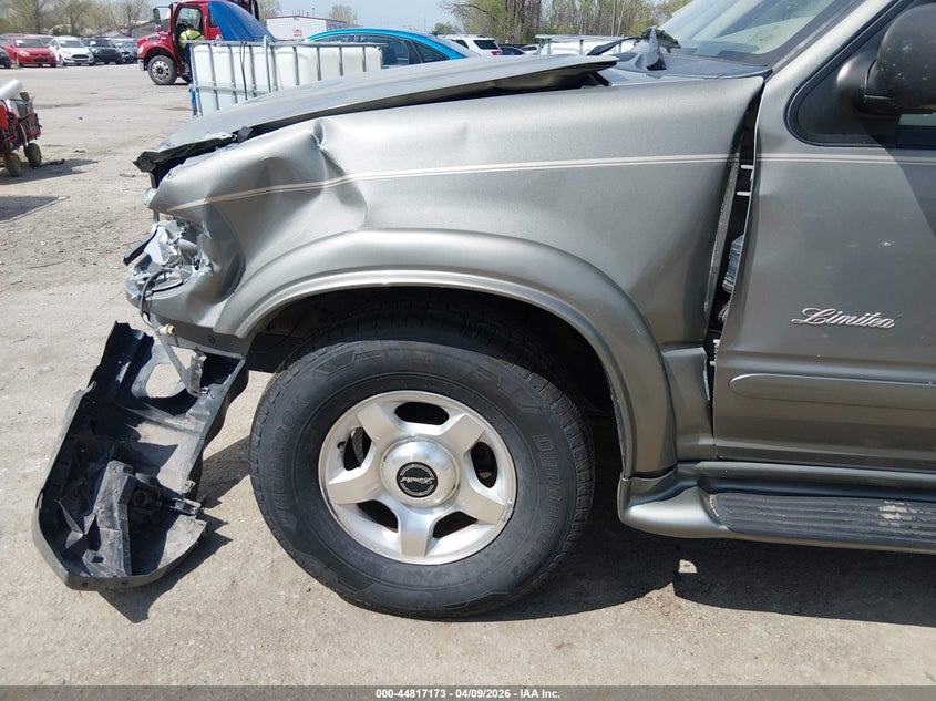 2000 Ford Explorer Limited VIN: 1FMZU75E6YZC08752 Lot: 44817173