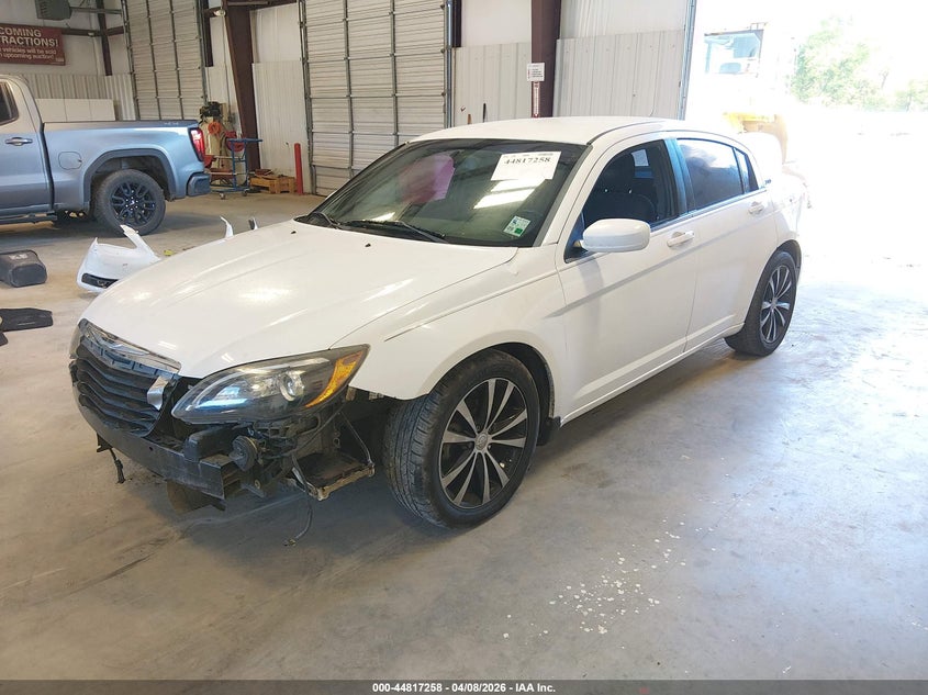 2014 Chrysler 200 Touring