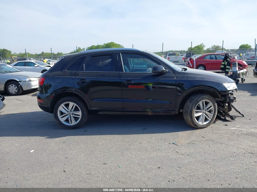2017 Audi Q3 2.0T Premium VIN: WA1BCCFS8HR003868 Lot: 44817295