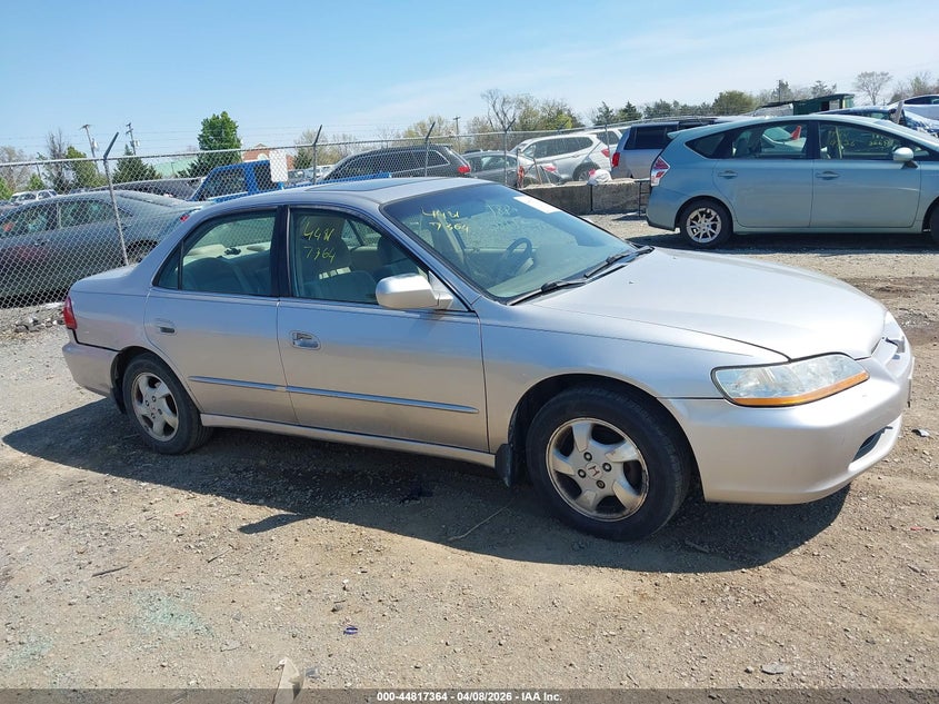 1999 Honda Accord Ex VIN: JHMCG6672XC013002 Lot: 44817364