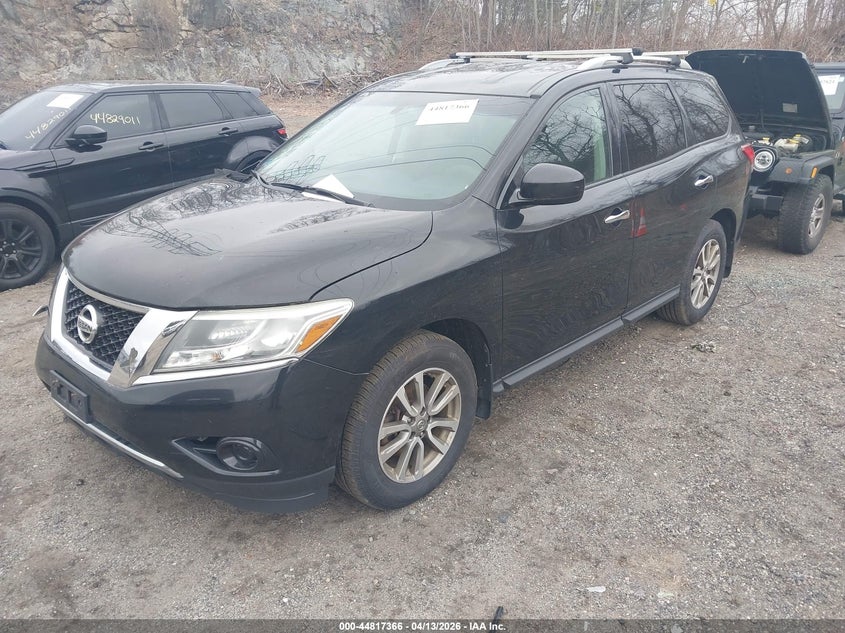 2016 NISSAN PATHFINDER auction photo 2