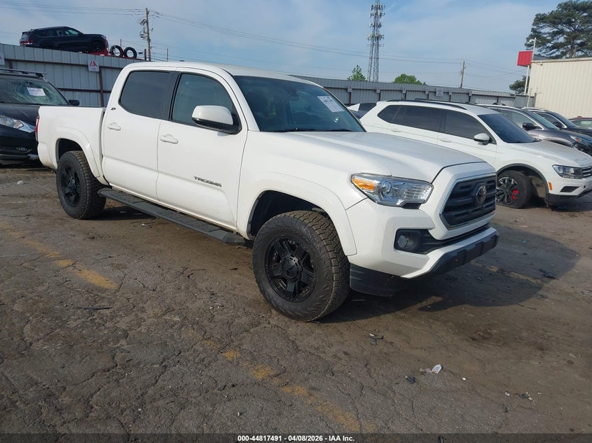 TOYOTA TACOMA SR5 V6 2019