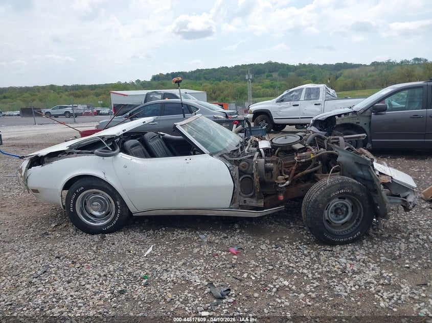1975 Chevrolet Corvette VIN: 1C67J5S431855 Lot: 44817609