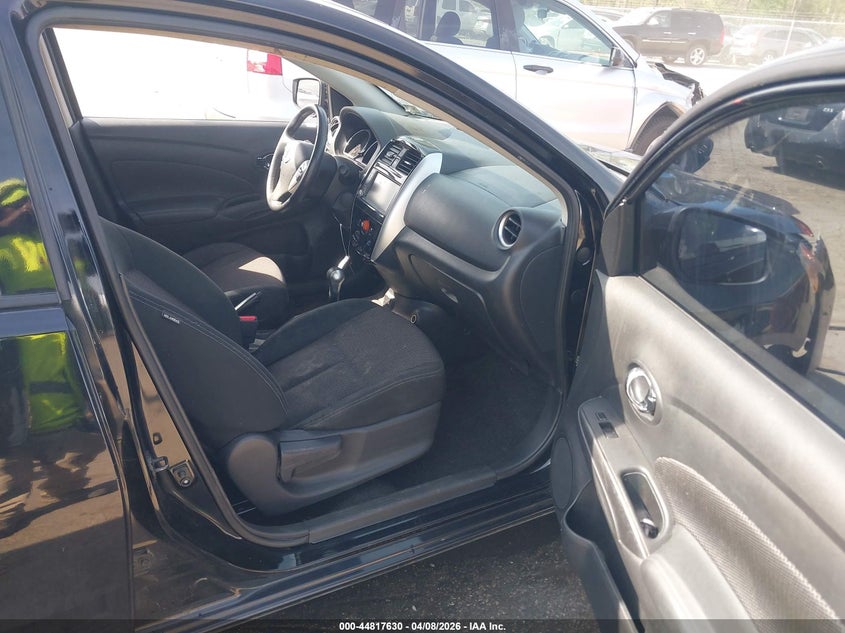 2019 Nissan Versa 1.6 Sv