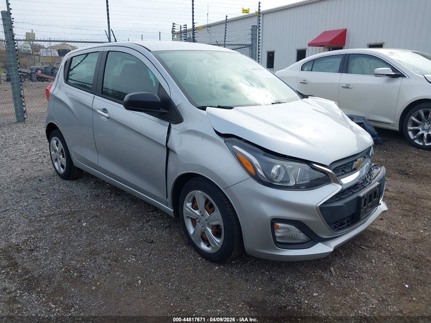 2019 CHEVROLET SPARK auction photo 1