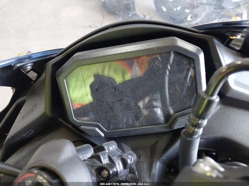 2024 KAWASAKI ZX400 auction photo 7