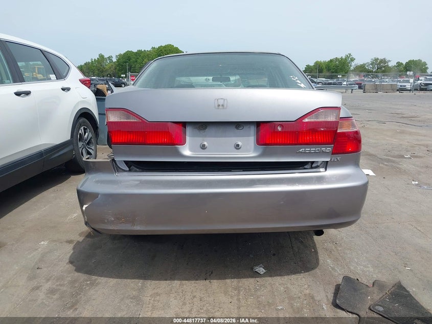 2000 Honda Accord 2.3 Ex VIN: 1HGCG5659YA134683 Lot: 44817737