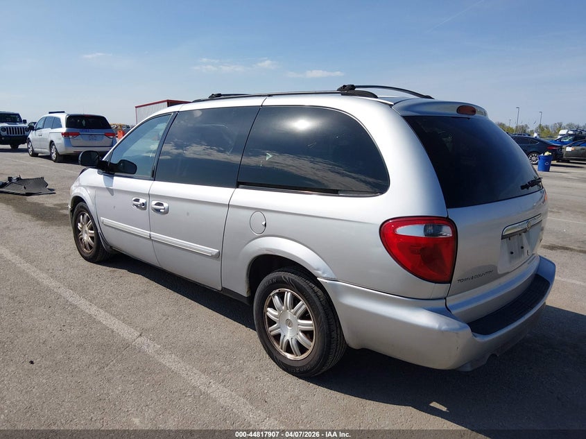 2006 Chrysler Town & Country Touring