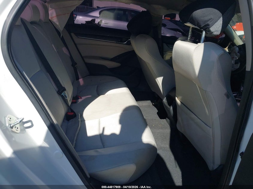 VIN 1HGCV1F16MA062427 2021 HONDA ACCORD LX