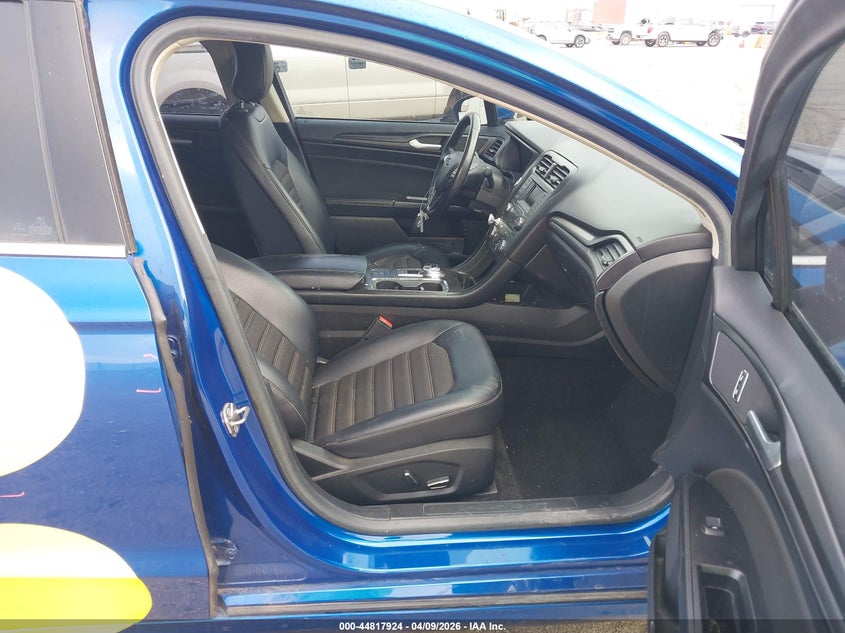 VIN 3FA6P0LU1JR242338 2018 FORD FUSION HYBRID SE
