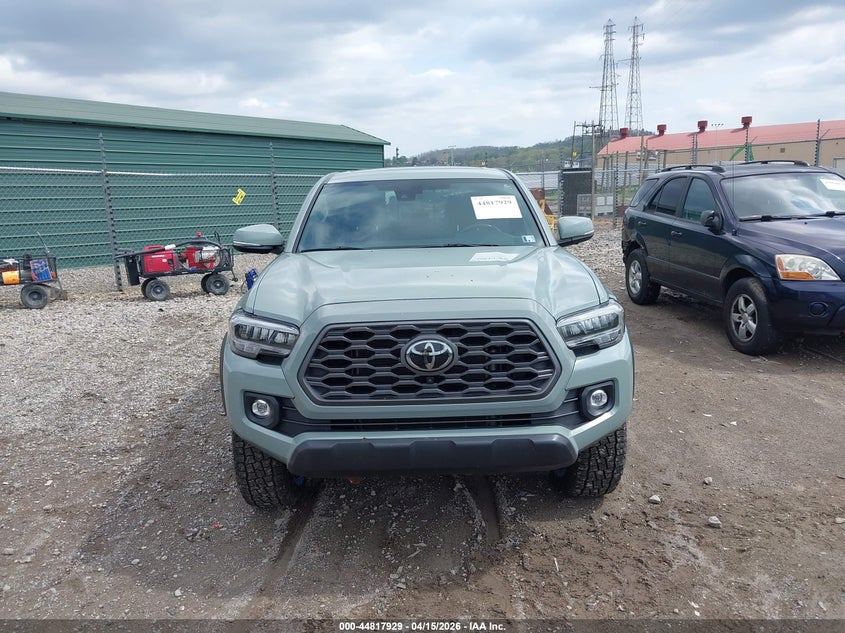 2022 Toyota Tacoma 4Wd Trd Off Road VIN: 3TMCZ5AN1NM494433 Lot: 44817929