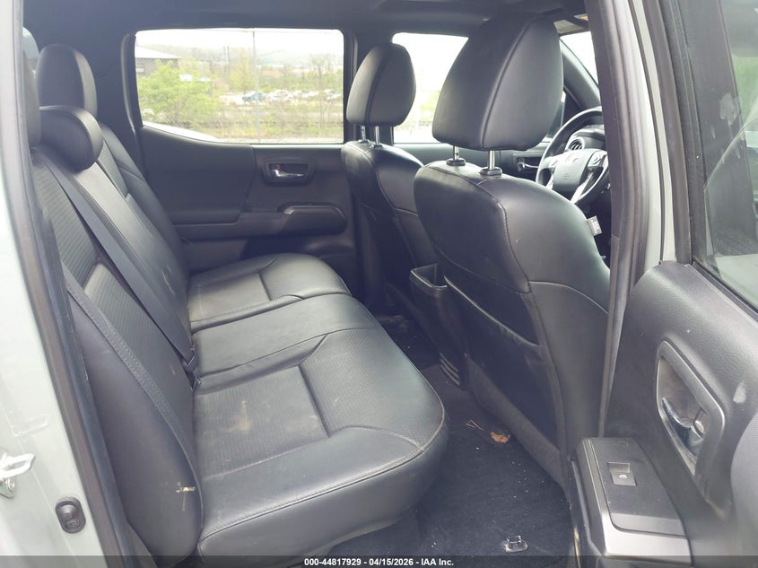 2022 Toyota Tacoma 4Wd Trd Off Road VIN: 3TMCZ5AN1NM494433 Lot: 44817929