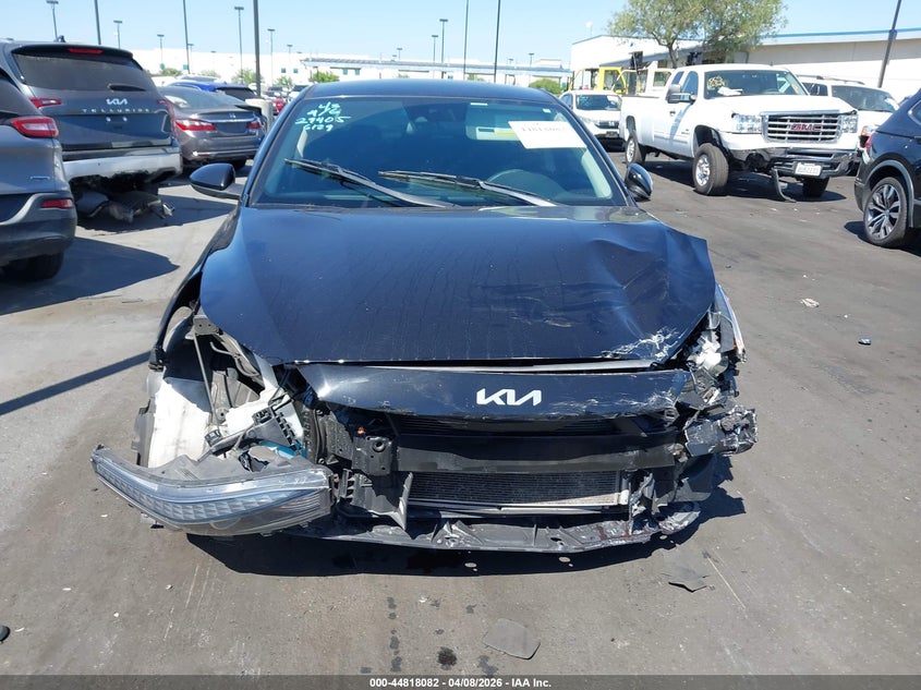 2022 KIA FORTE SEDAN 2.0L I-4 DOHC, VVT, 147HP