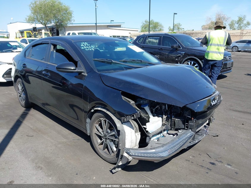 2022 KIA FORTE LXS