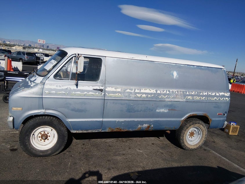 1972 Dodge Van VIN: B31BB2U539476 Lot: 44818140
