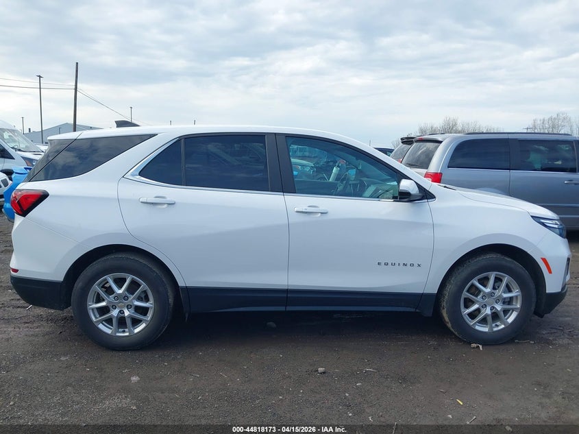 2022 Chevrolet Equinox Awd Lt VIN: 3GNAXUEVXNL227015 Lot: 44818173
