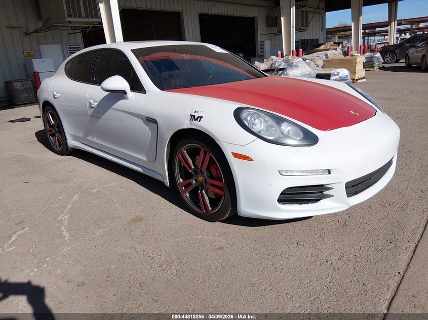 2015 PORSCHE PANAMERA 4