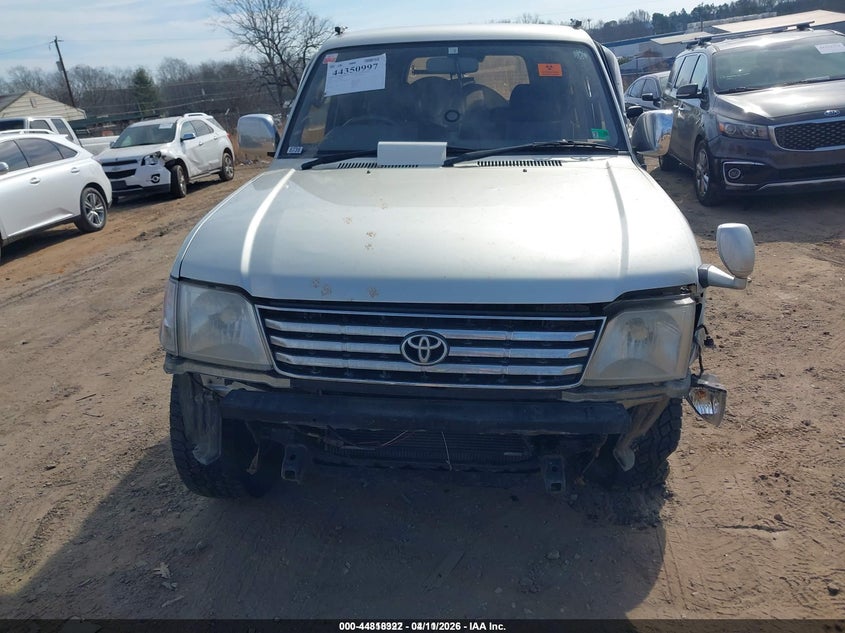 2000 Toyota Landcruiser VIN: VZJ950068393 Lot: 44818322
