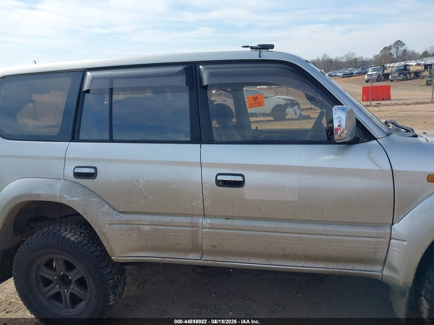 2000 Toyota Landcruiser VIN: VZJ950068393 Lot: 44818322