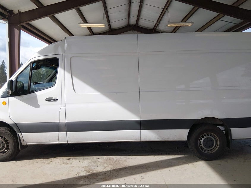 2020 Mercedes-Benz Sprinter 2500 High Roof V6 VIN: W1W4EDHY8LT030987 Lot: 44818387