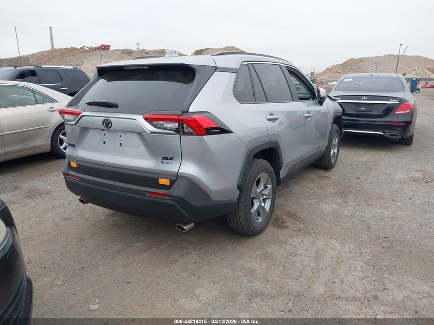 2025 Toyota Rav4 Hybrid Xle