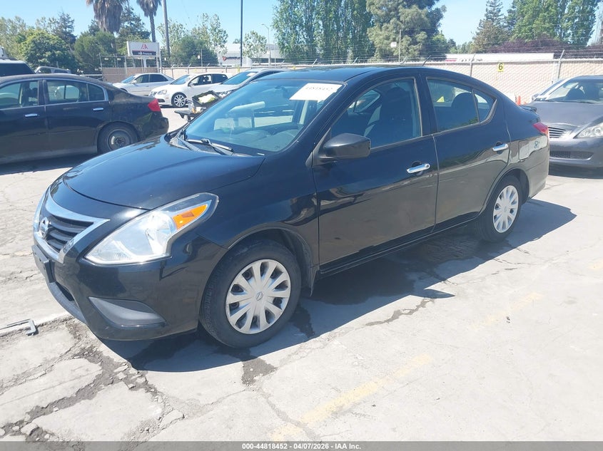 2017 Nissan Versa 1.6 Sv
