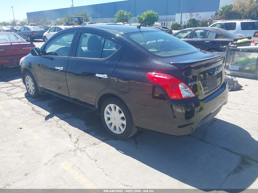 2017 Nissan Versa 1.6 Sv