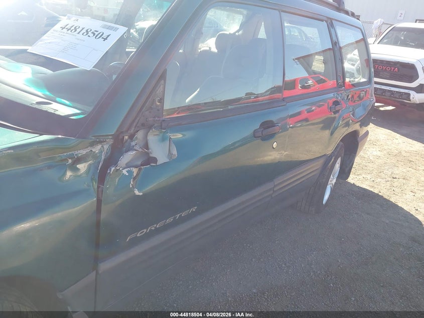 2001 Subaru Forester L VIN: JF1SF63531H701240 Lot: 44818504