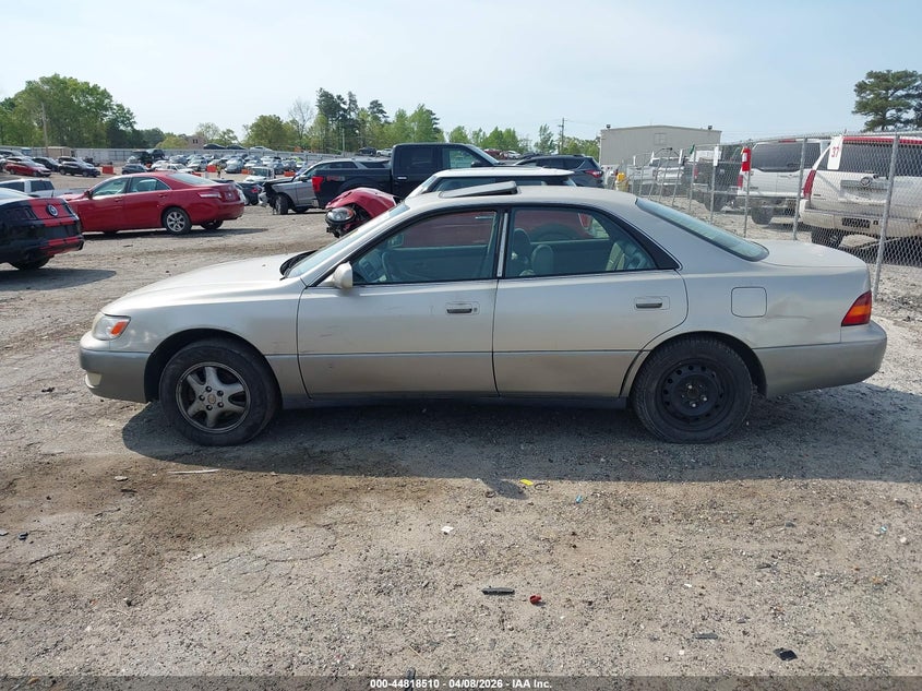 1998 Lexus Es 300 VIN: JT8BF28G6W5014242 Lot: 44818510