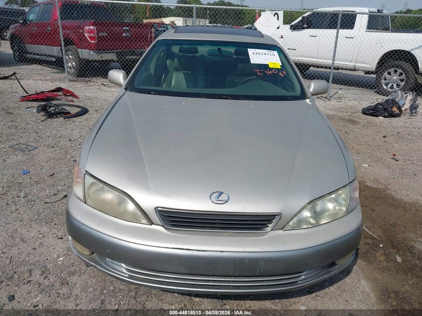 1998 Lexus Es 300 VIN: JT8BF28G6W5014242 Lot: 44818510
