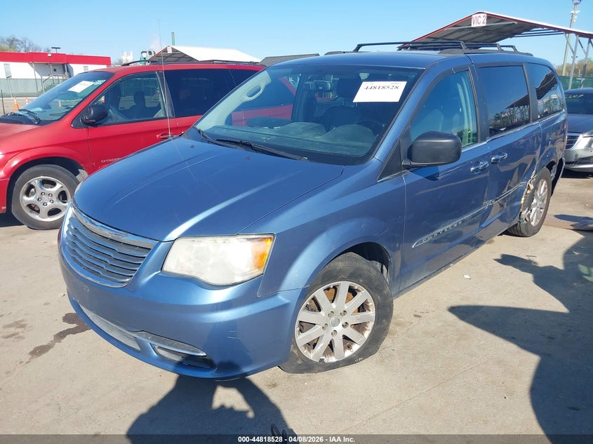 2012 Chrysler Town & Country Touring-L