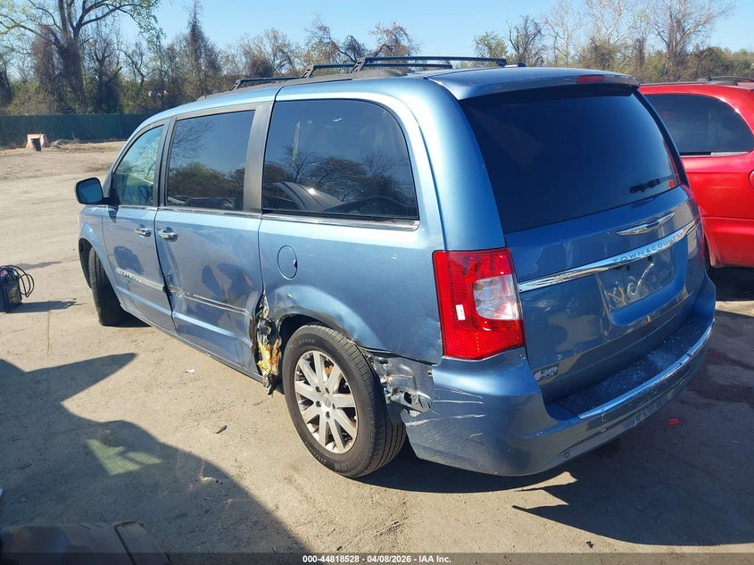 2012 Chrysler Town & Country Touring-L