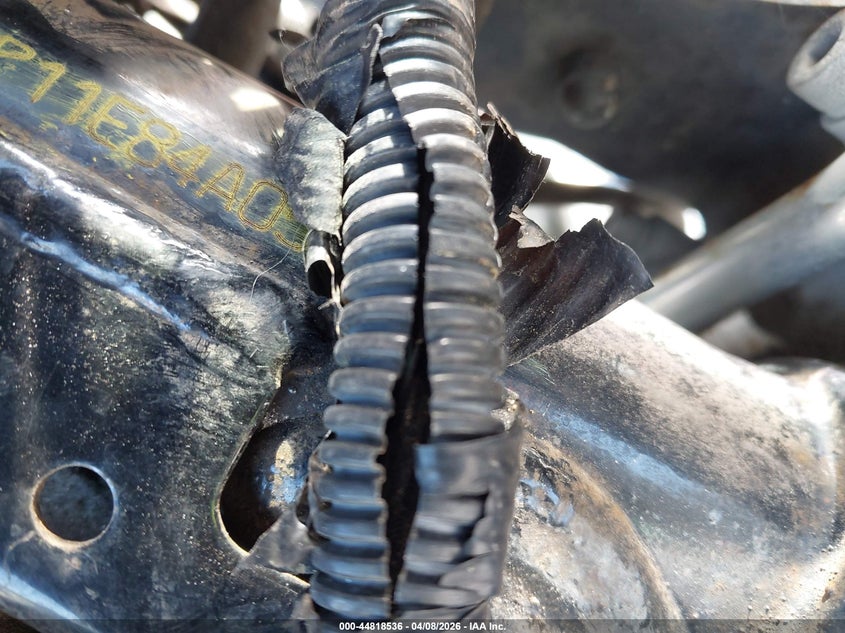 2004 Yamaha Xvs1100 A VIN: JYAVP11E84A056233 Lot: 44818536