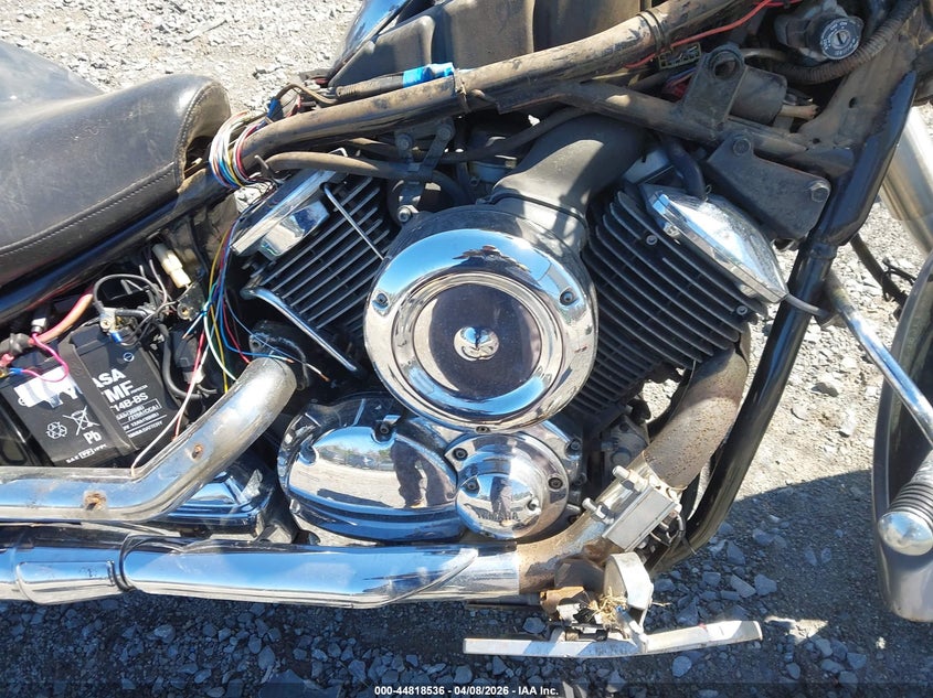 2004 Yamaha Xvs1100 A VIN: JYAVP11E84A056233 Lot: 44818536