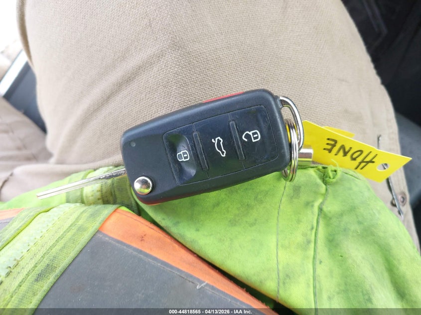 2013 Volkswagen Eos Sport VIN: WVWBW8AH0DV005234 Lot: 44818565