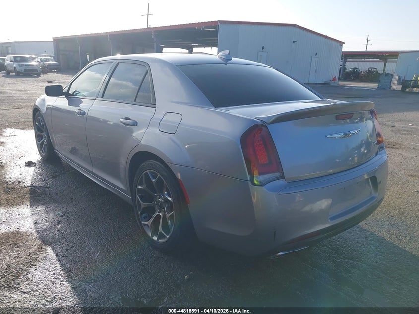 2017 Chrysler 300 3.6 S silver Lot 111044818591 Vin 2C3CCABG6HH616091