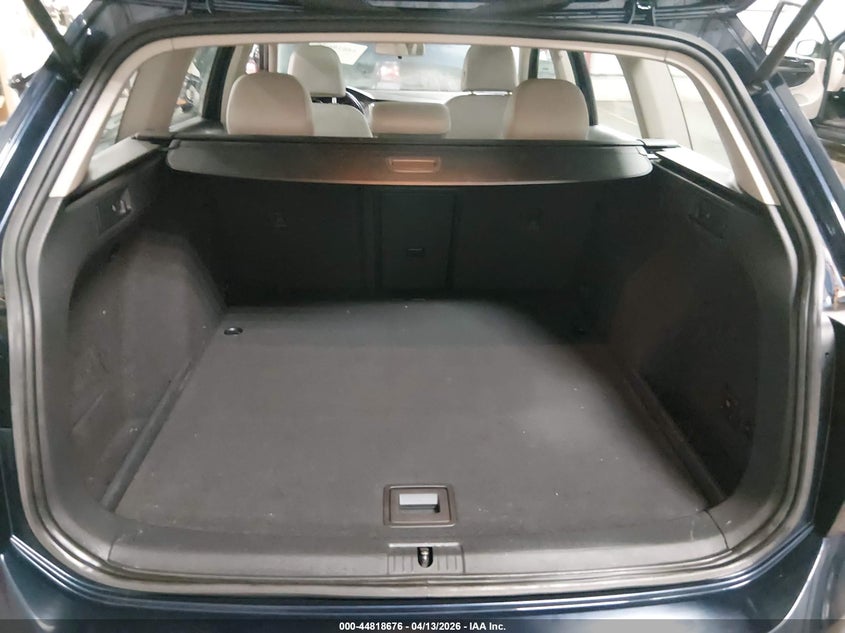 2016 Volkswagen Golf Sportwagen Tsi Se 4-Door VIN: 3VWC17AU9GM513997 Lot: 44818676