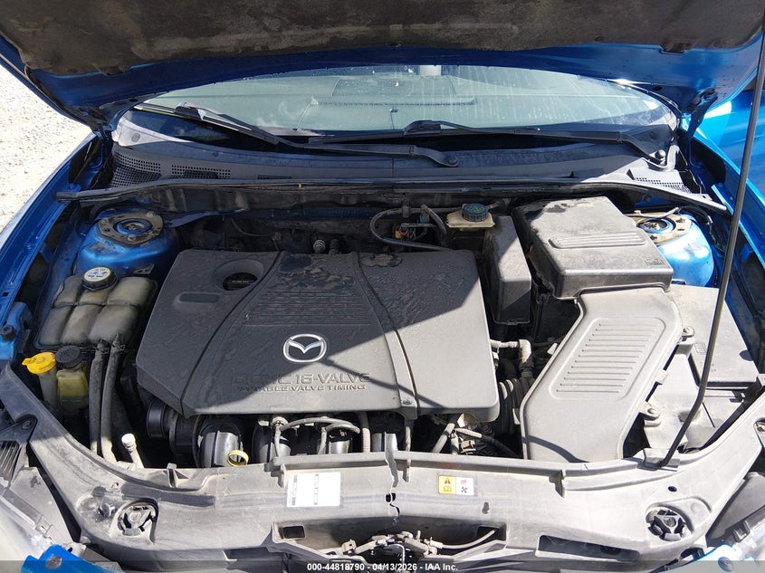 2005 Mazda Mazda3 S VIN: JM1BK323251304105 Lot: 44818790