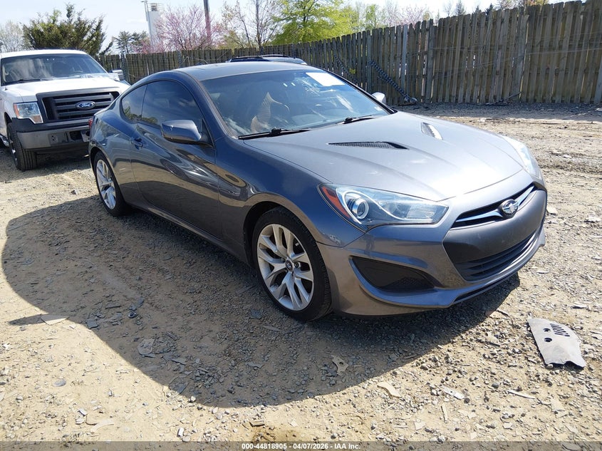 2013 Hyundai Genesis 2.0T Premium