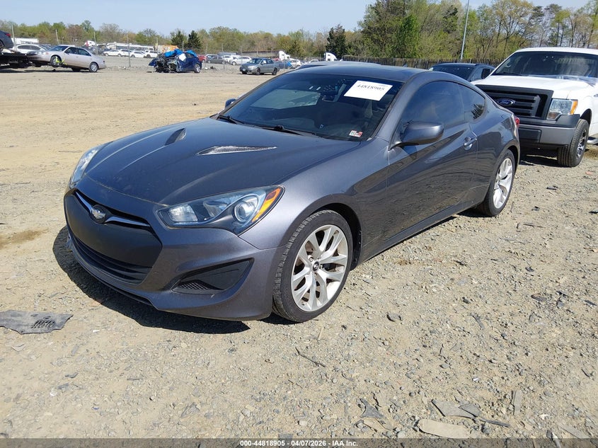 2013 Hyundai Genesis 2.0T Premium