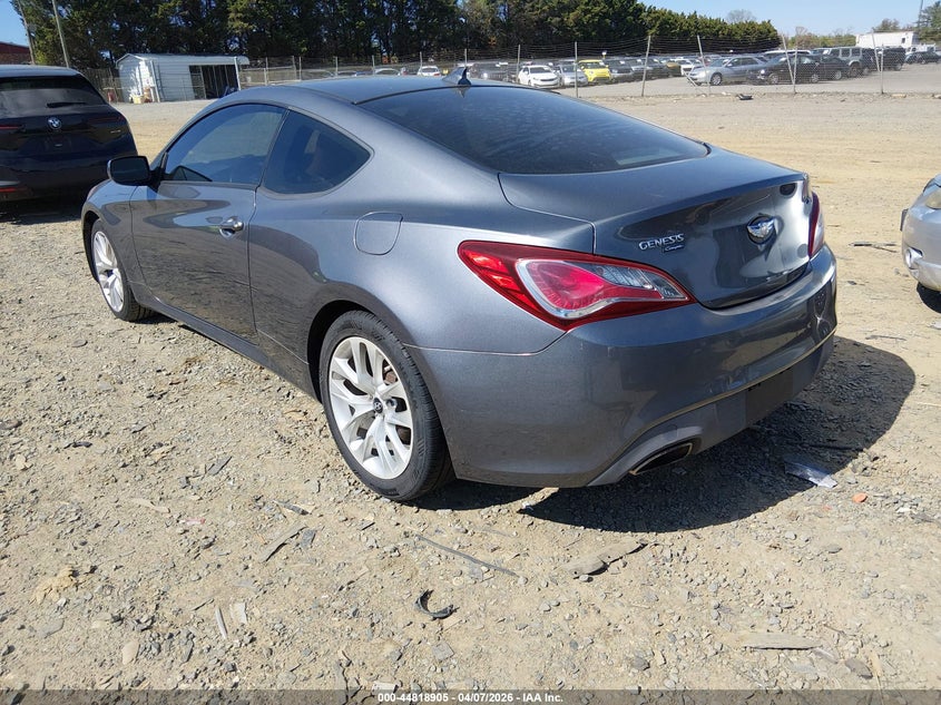 2013 Hyundai Genesis 2.0T Premium